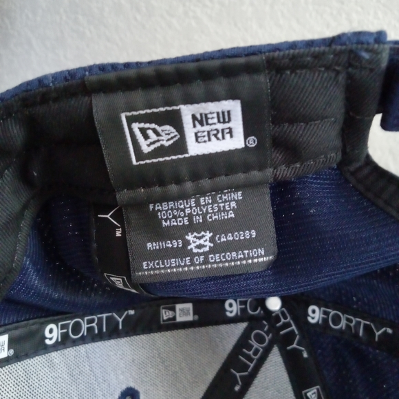 Seattle Seahawks baseball hat - Picture 6 of 7